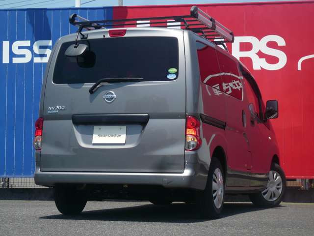 NV200バネットバン1.6 VX