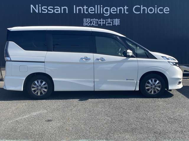 セレナ1.2 e-POWER ハイウェイスターV
