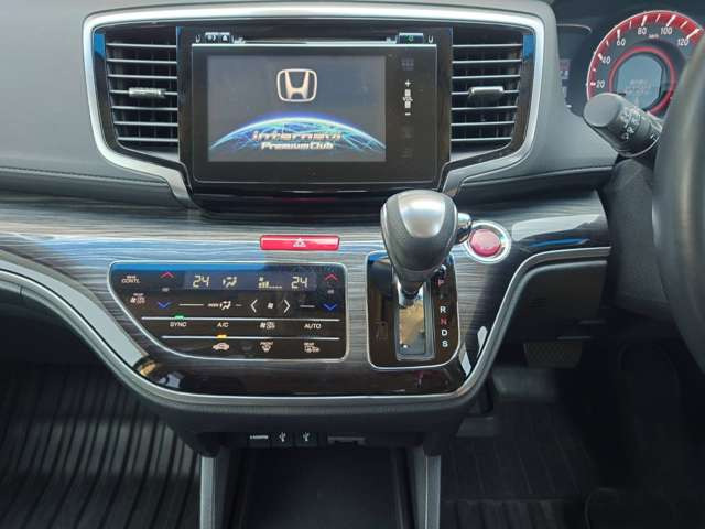オデッセイ2.4 アブソルート EX 4WD