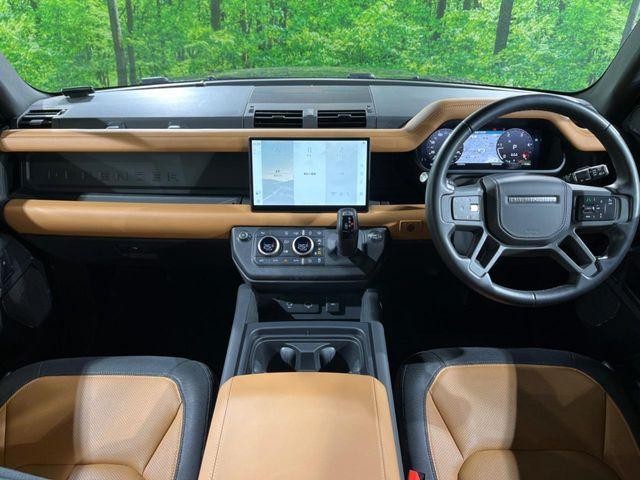 ディフェンダー110 X ダイナミック HSE 3.0L D300 ディーゼル 4WD
