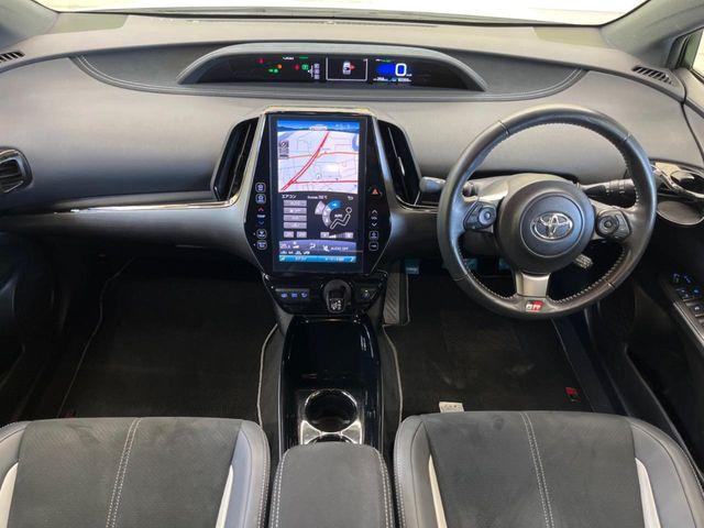 プリウスPHV1.8 S ナビパッケージ GR スポーツ