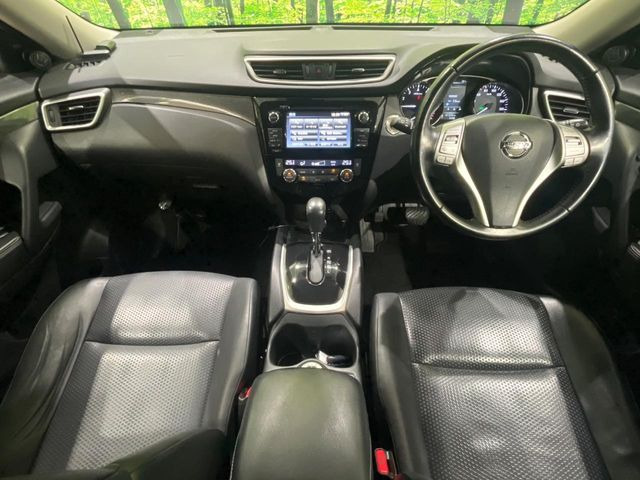 エクストレイル2.0 20Xt エマージェンシーブレーキパッケージ