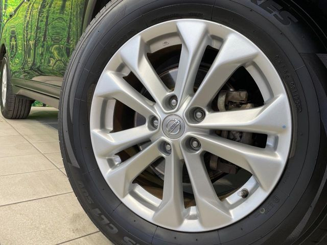 �y����17�C���`�A���~�z�C�[���z�O�ςɃ}�b�`���������A���~�z�C�[���𑕒����Ă���܂��B�e��ЊO�A���~�z�C�[����A�X�^�b�h���X�^�C�����戵�����Ă���܂��B���񂲑��k����������