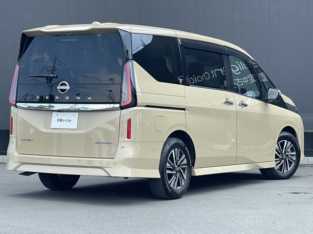 セレナ1.4 e-POWER ルキシオン