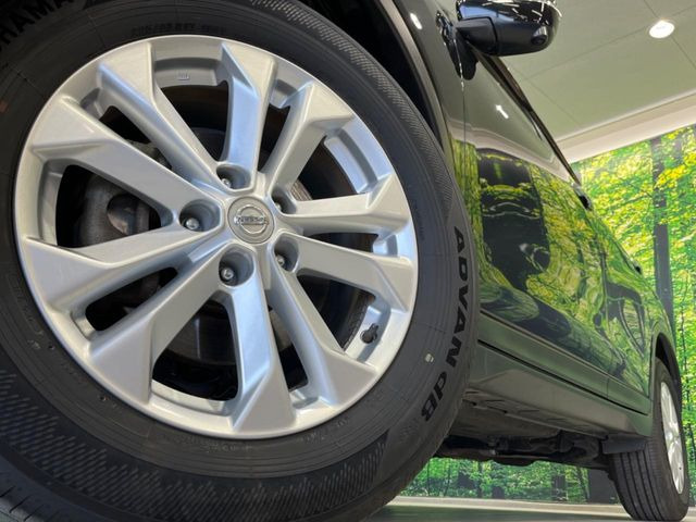�y����17�C���`�A���~�z�C�[���z�O�ςɃ}�b�`���������A���~�z�C�[���𑕒����Ă���܂��B�e��ЊO�A���~�z�C�[����A�X�^�b�h���X�^�C�����戵�����Ă���܂��B���񂲑��k����������