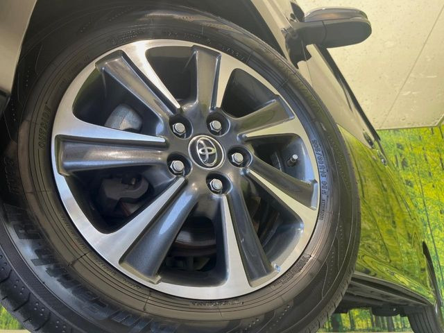 �y����18�C���`�A���~�z�C�[���z�O�ςɃ}�b�`���������A���~�z�C�[���𑕒����Ă���܂��B�e��ЊO�A���~�z�C�[����A�X�^�b�h���X�^�C�����戵�����Ă���܂��B���񂲑��k����������