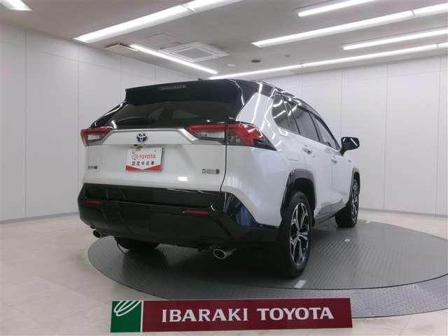 RAV42.5 プラグインハイブリッド Z E-Four 4WD