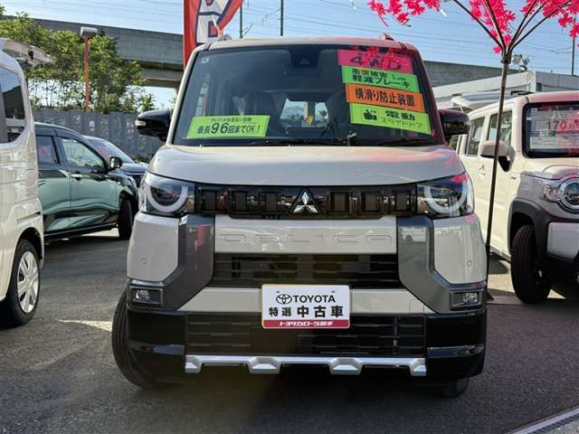 デリカミニT プレミアム 4WD