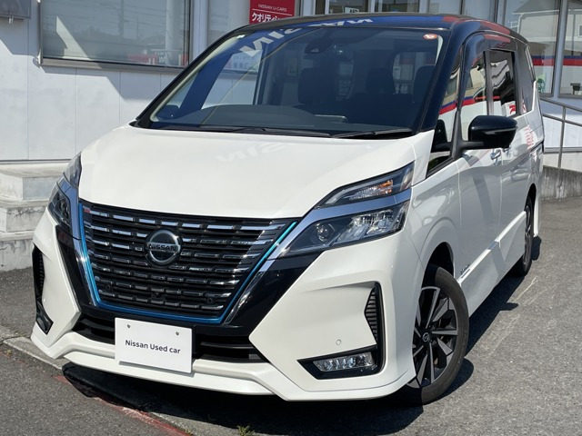 セレナ1.2 e-POWER ハイウェイスターV