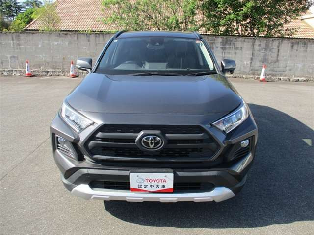 RAV42.0 アドベンチャー 4WD
