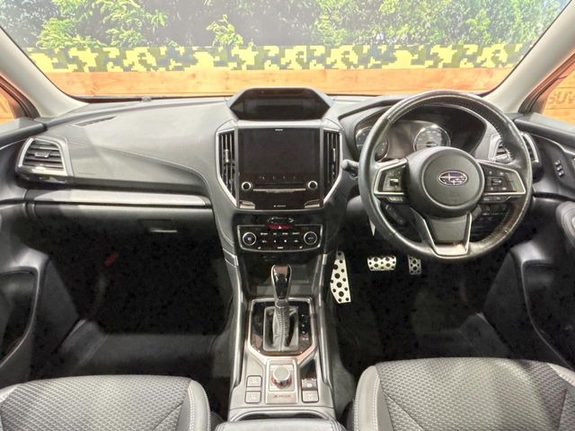フォレスター2.0 アドバンス 4WD