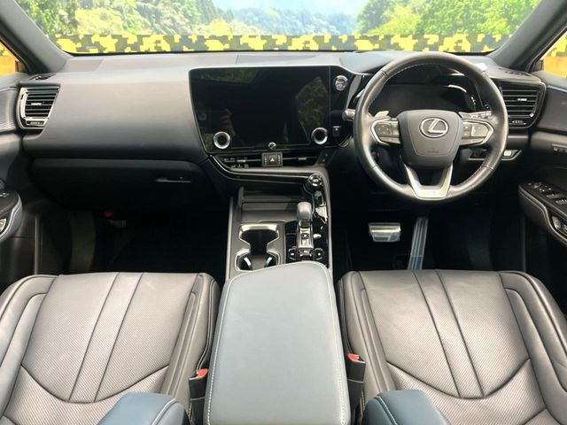 NX350h Fスポーツ