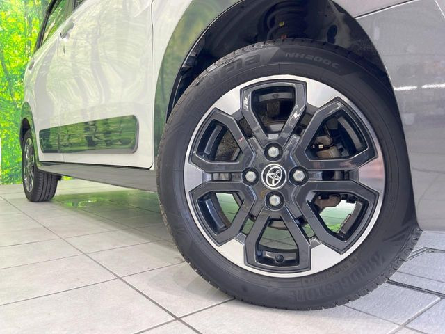 �y����15�C���`�A���~�z�C�[���z�O�ςɃ}�b�`���������A���~�z�C�[���𑕒����Ă���܂��B�e��ЊO�A���~�z�C�[����A�X�^�b�h���X�^�C�����戵�����Ă���܂��B���񂲑��k����������