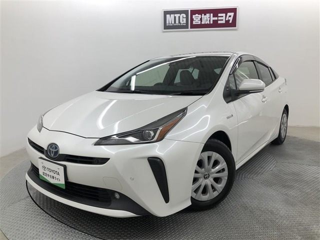 プリウス1.8 S