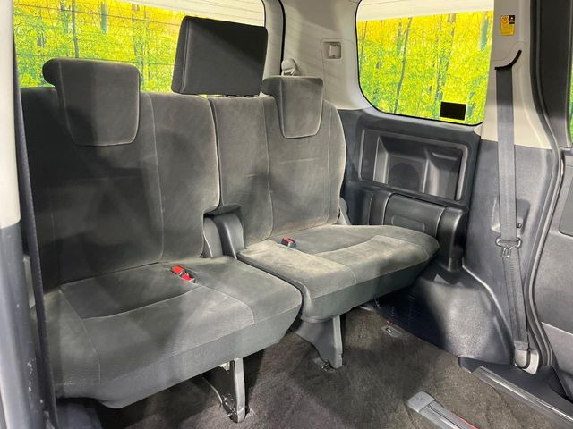 3��ڃV�[�g�͂�������ԗǍD����l�ł��������ƍ����Ē����܂��̂ŁA��l���ł̂��o���������N���N�ł��􂲉Ƒ��ŁA�C�̒m�ꂽ���ԂŁA�h���C�u�ɍs���̂��y���݂ł��ˁ�