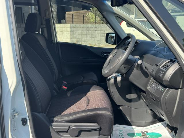 セレナ2.0 ハイウェイスター Vセレクション+Safety II S-HYBRID