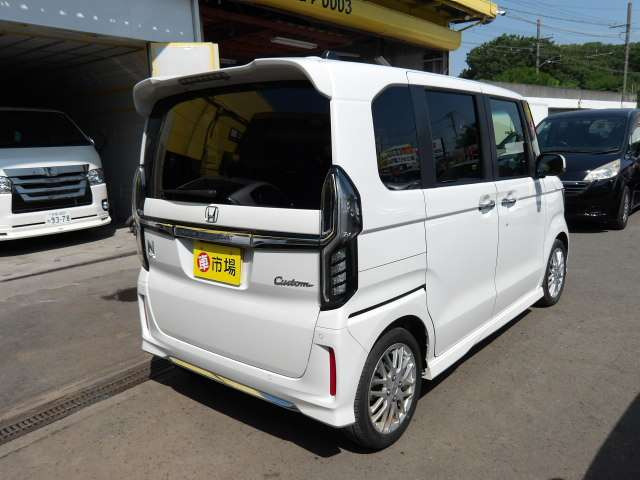 N-BOXカスタムL ターボ