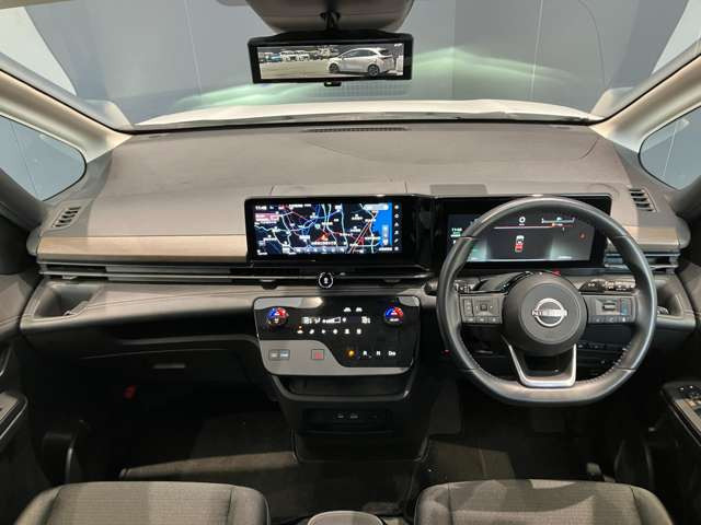 セレナ1.4 e-POWER ハイウェイスターV