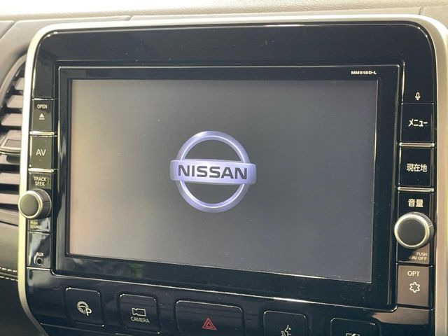 セレナ1.2 e-POWER ハイウェイスターV
