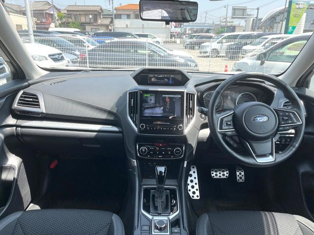 フォレスター2.0 アドバンス 4WD