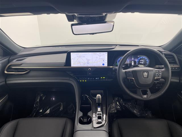クラウンスポーツ2.5 Z E-Four 4WD