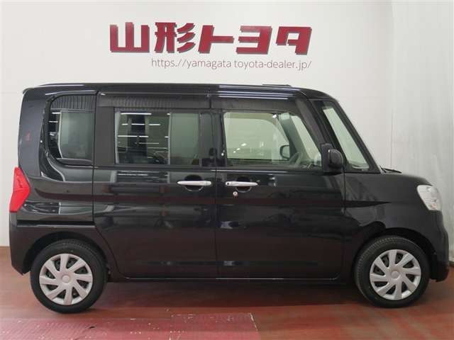 タントX 4WD