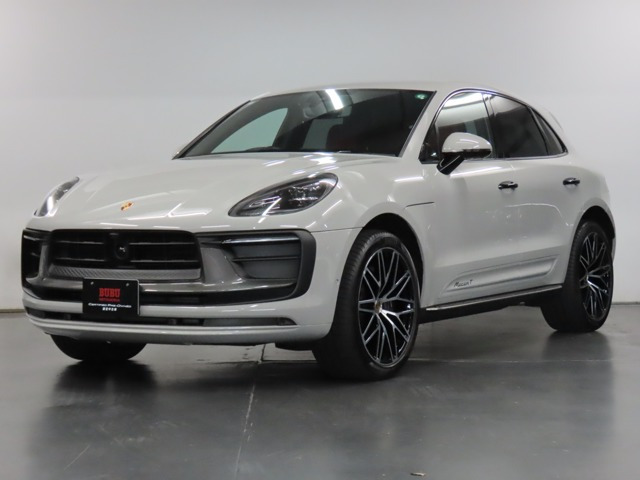 マカンT PDK 4WD