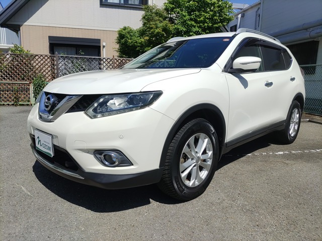 エクストレイル2.0 20Xt エマージェンシーブレーキパッケージ 3列車
