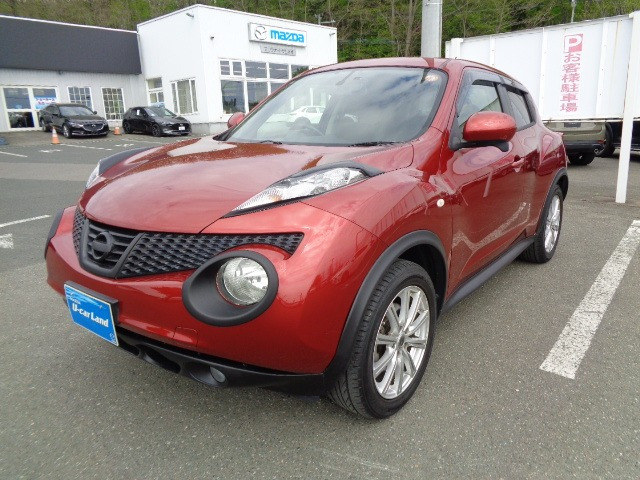 ジューク1.6 16GT FOUR タイプV 4WD