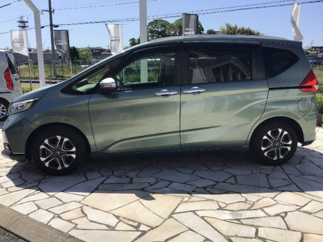 フリード1.5 クロスター ホンダセンシング