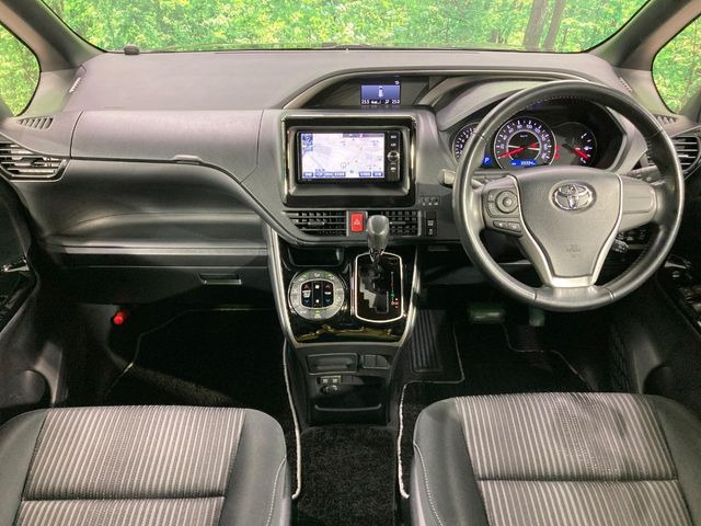 ヴォクシー2.0 ZS 煌