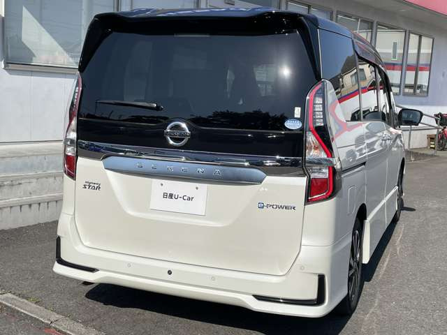セレナ1.2 e-POWER ハイウェイスターV