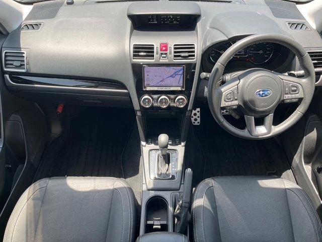 フォレスター2.0 Sリミテッド 4WD