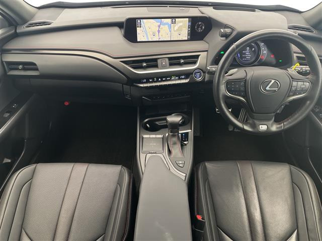 UX250h Fスポーツ