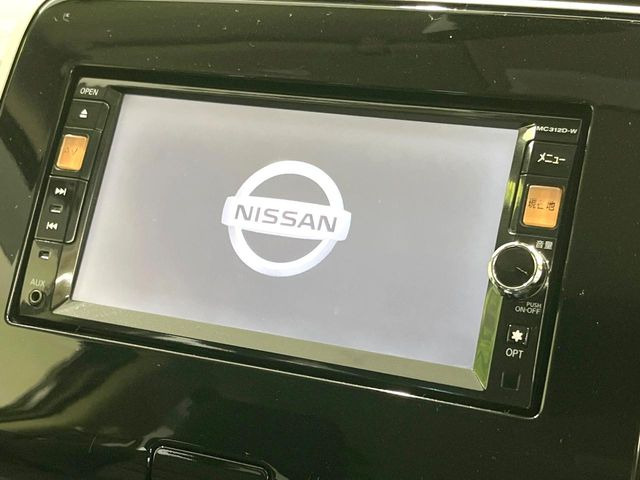 セレナ2.0 ハイウェイスター Vセレクション