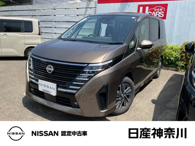 セレナ1.4 e-POWER ハイウェイスターV