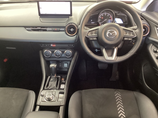 CX-31.5 15S ビビッド モノトーン 4WD