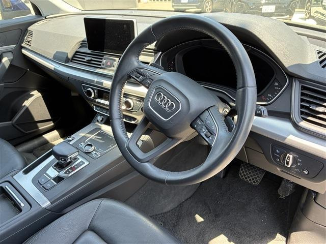 Q52.0 TFSI クワトロ 1st エディション 4WD