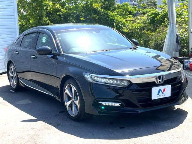 �������x�̃K���X�疌�ŝ����͂������A�㎿�ȃc���E����������B���O����_���J�����؂Ȉ��Ԃ�ی삵�A�F�����E�򉻂�h�~�B�u�e�X�v���b�V���R�[�g�v�A�u�e�v���~�b�T�R�[�g�v���炨�I�т��������܂��B