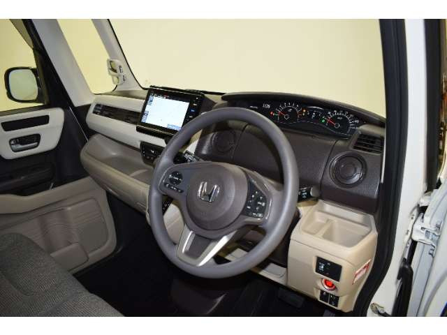 N-BOXG L ホンダセンシング 4WD