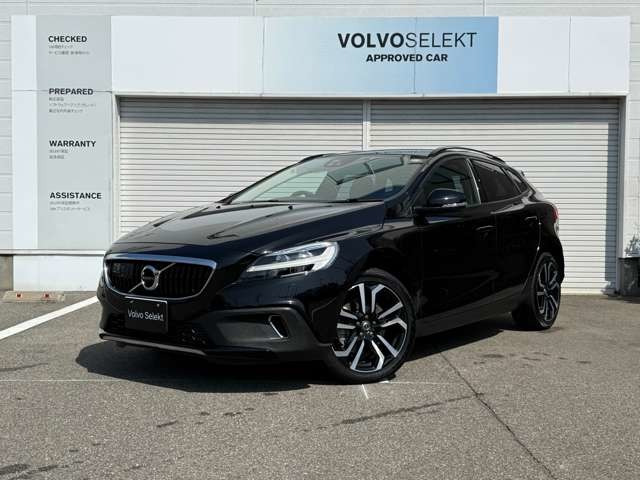 V40クロスカントリーT5 AWD モメンタム 4WD