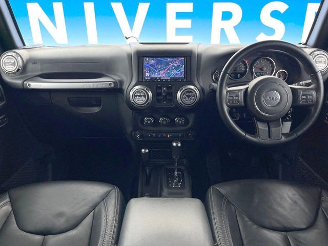 ラングラーアンリミテッド サハラ 4WD