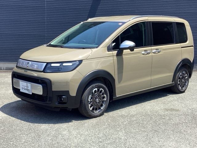 フリード1.5 クロスター 4WD