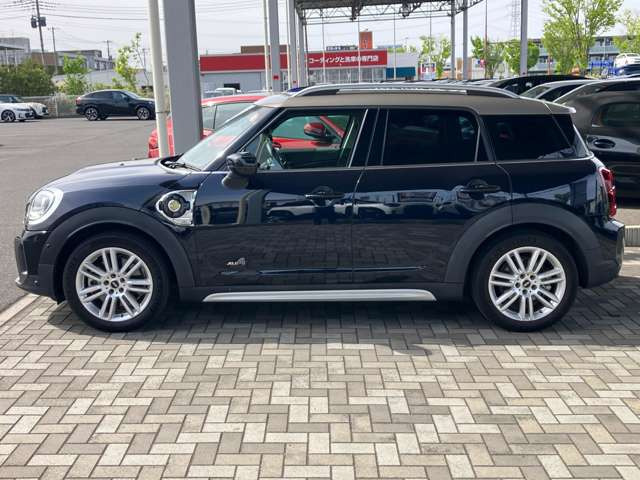 ミニクロスオーバークーパー S E オール4 4WD