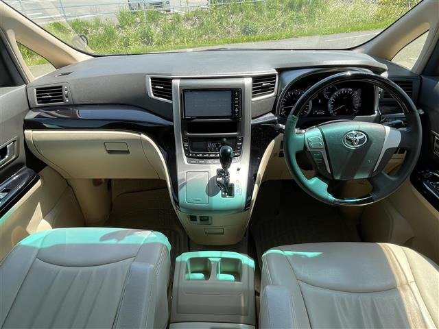 アルファード2.4 240X 4WD