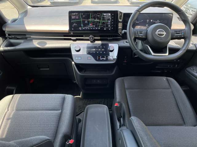 セレナ1.4 e-POWER ハイウェイスターV