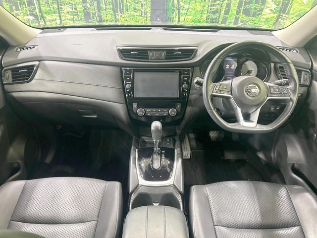 エクストレイル2.0 20Xi