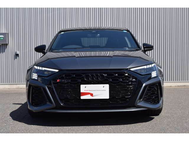 RS3セダン2.5 4WD