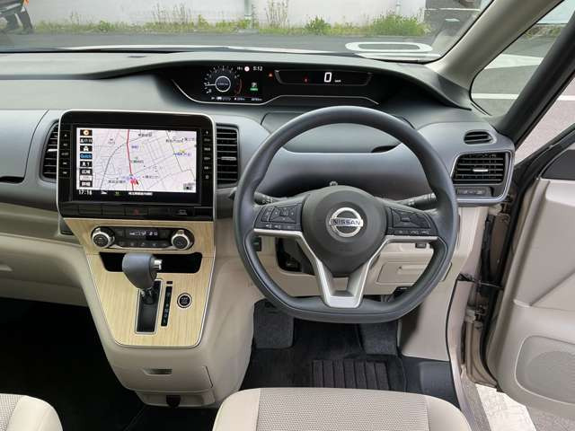 セレナ2.0 XV