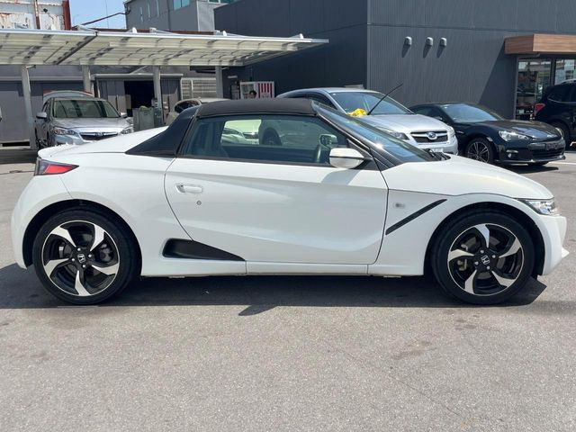 �������x�̃K���X�疌�ŝ����͂������A�㎿�ȃc���E����������B���O����_���J�����؂Ȉ��Ԃ�ی삵�A�F�����E�򉻂�h�~�B�u�e�X�v���b�V���R�[�g�v�A�u�e�v���~�b�T�R�[�g�v���炨�I�т��������܂��B